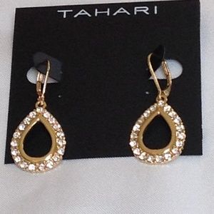 NWT Tahari Crystal Pear Shape Earrings